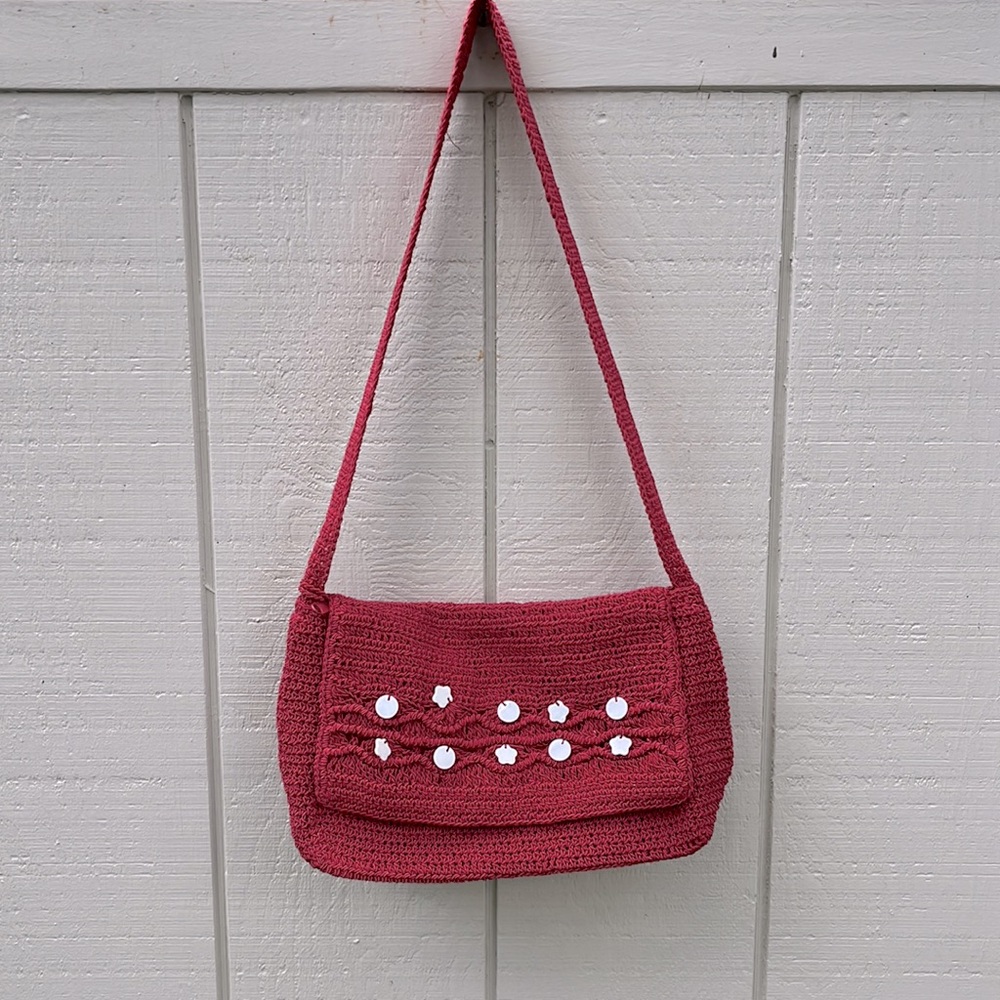 Crochet flap handbag
